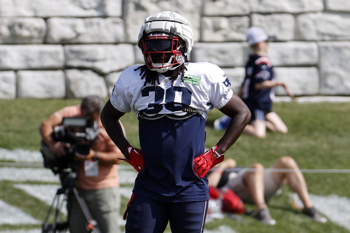 Rhamondre Sevenson