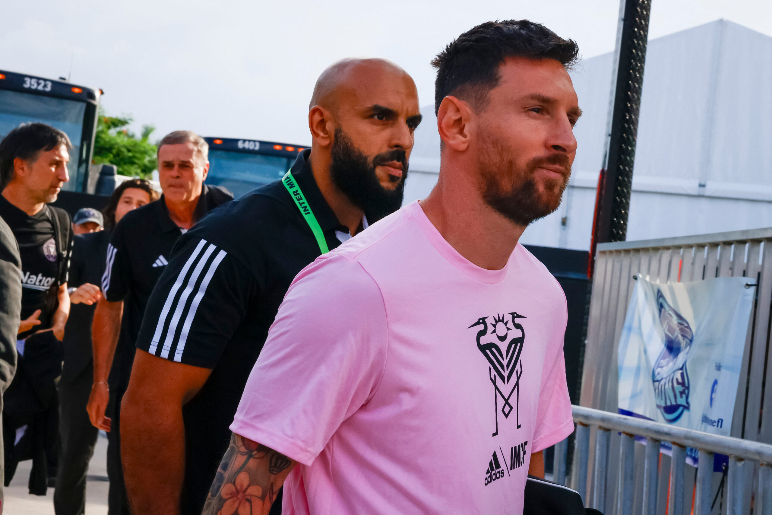 Lionel Messi's bodyguard: who is Yassine Cheuko going viral after ...