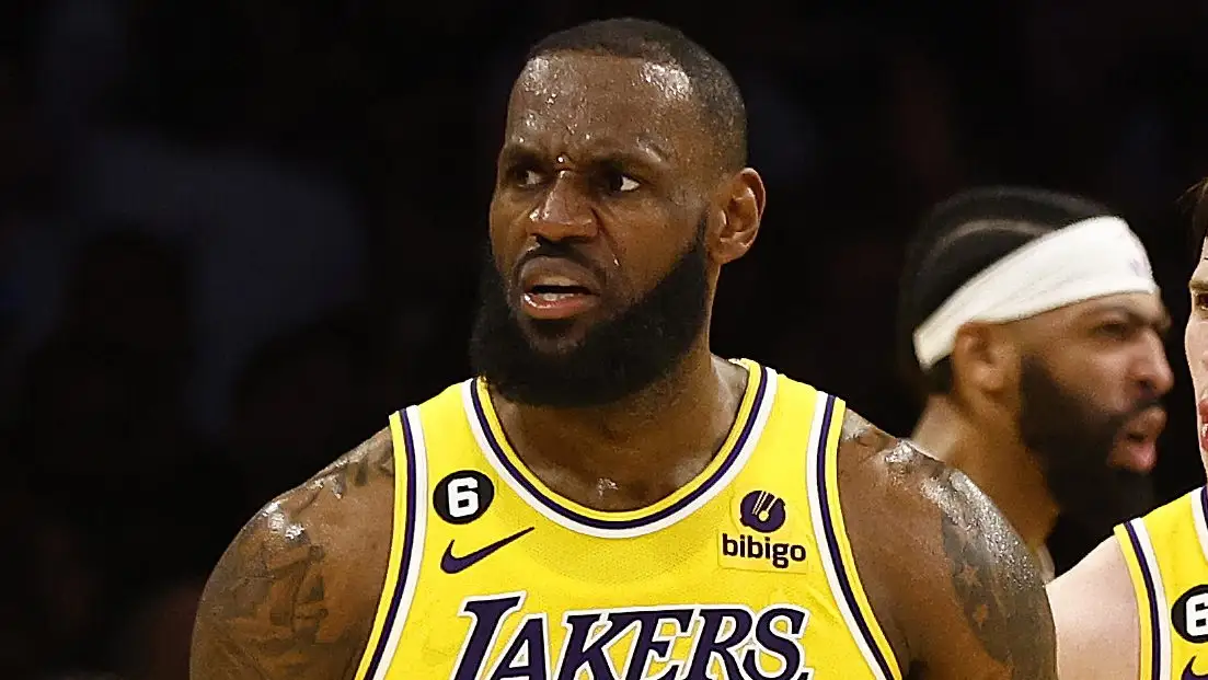 LeBron James of the LA Lakers attempt to intimidate Dillon Brooks didn't end up well as the Lakers claimed a recent victory over the Rockets