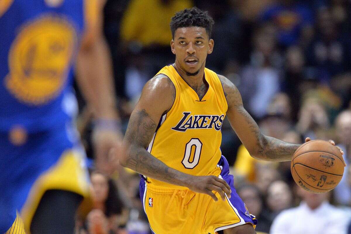 What exactly happened between Nick Young and D'Angelo Russell? - SportsKnot