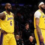 LeBron James provides solution to Lakers’ defensive struggles after brutal Suns defeat: “Crash to help Anthony Davis”