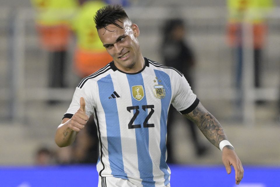 Lautaro Martinez 23